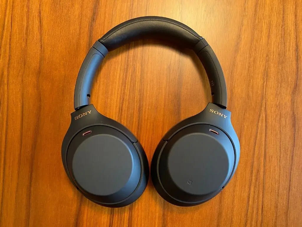 【正常動作品】SONY WH-1000XM4 ヘッドフォン ソニー「WH-1000XM4」ついに発表！ ノイキャンヘッドホンの大