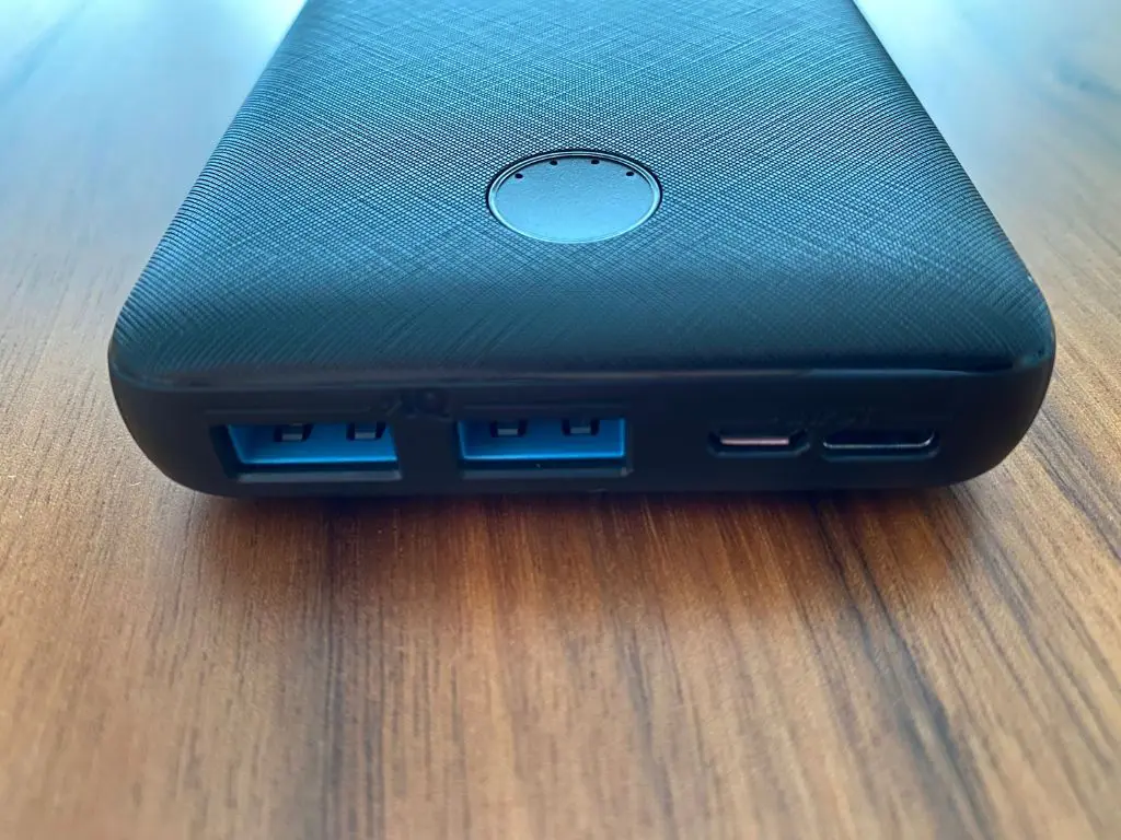 【未開封品】ANKER PowerCore Essential 20000 3個 Amazon | Anker PowerCore Essential 20000 (モバイルバッテリー