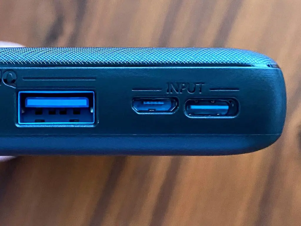 【未開封品】ANKER PowerCore Essential 20000 3個 Anker PowerCore Essential 20000をレビュー！クチコミ・評判を